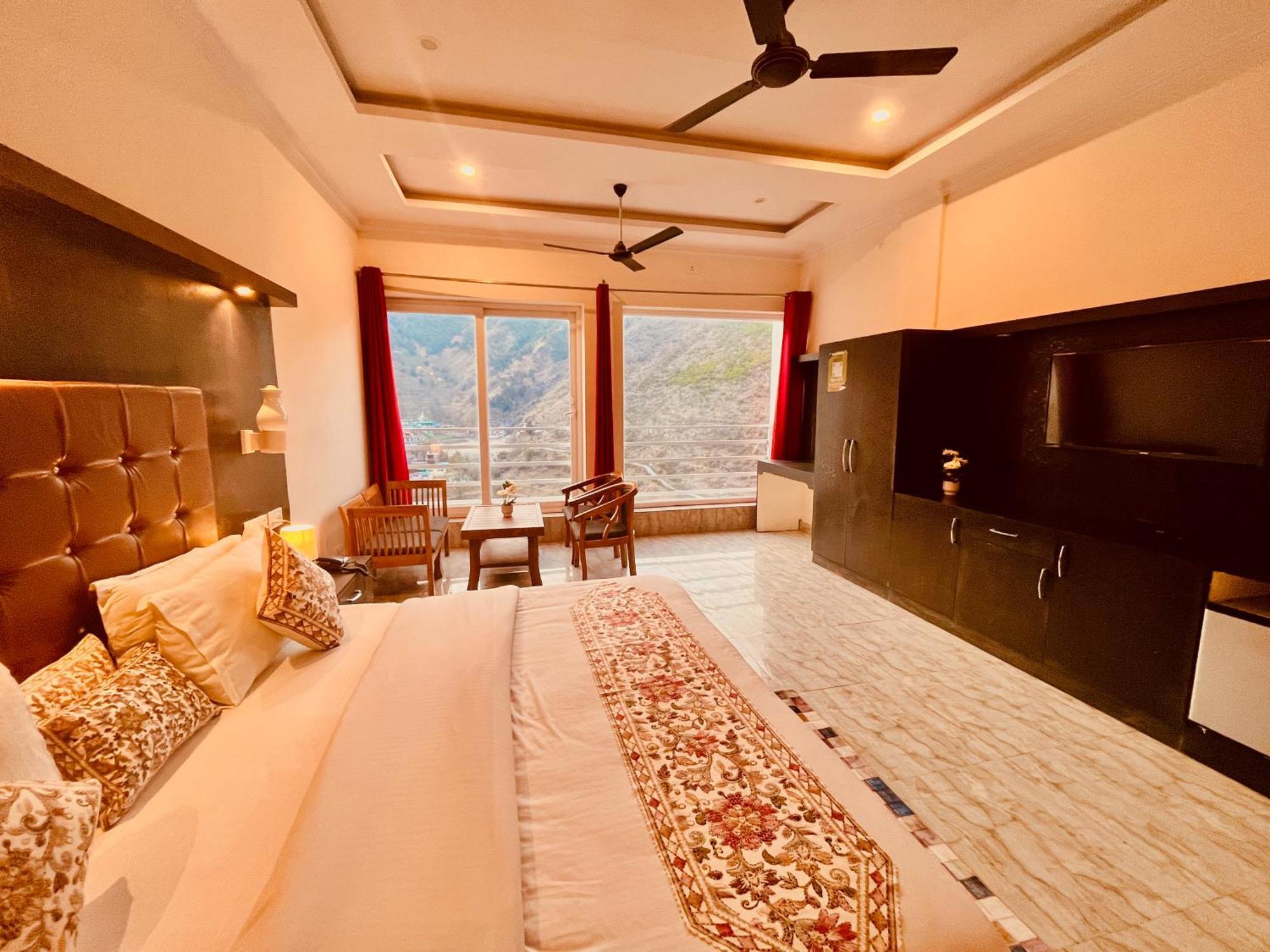 The Kempty Fall Resort, Mussoorie - Lavish & Luxury Stay Eksteriør bilde