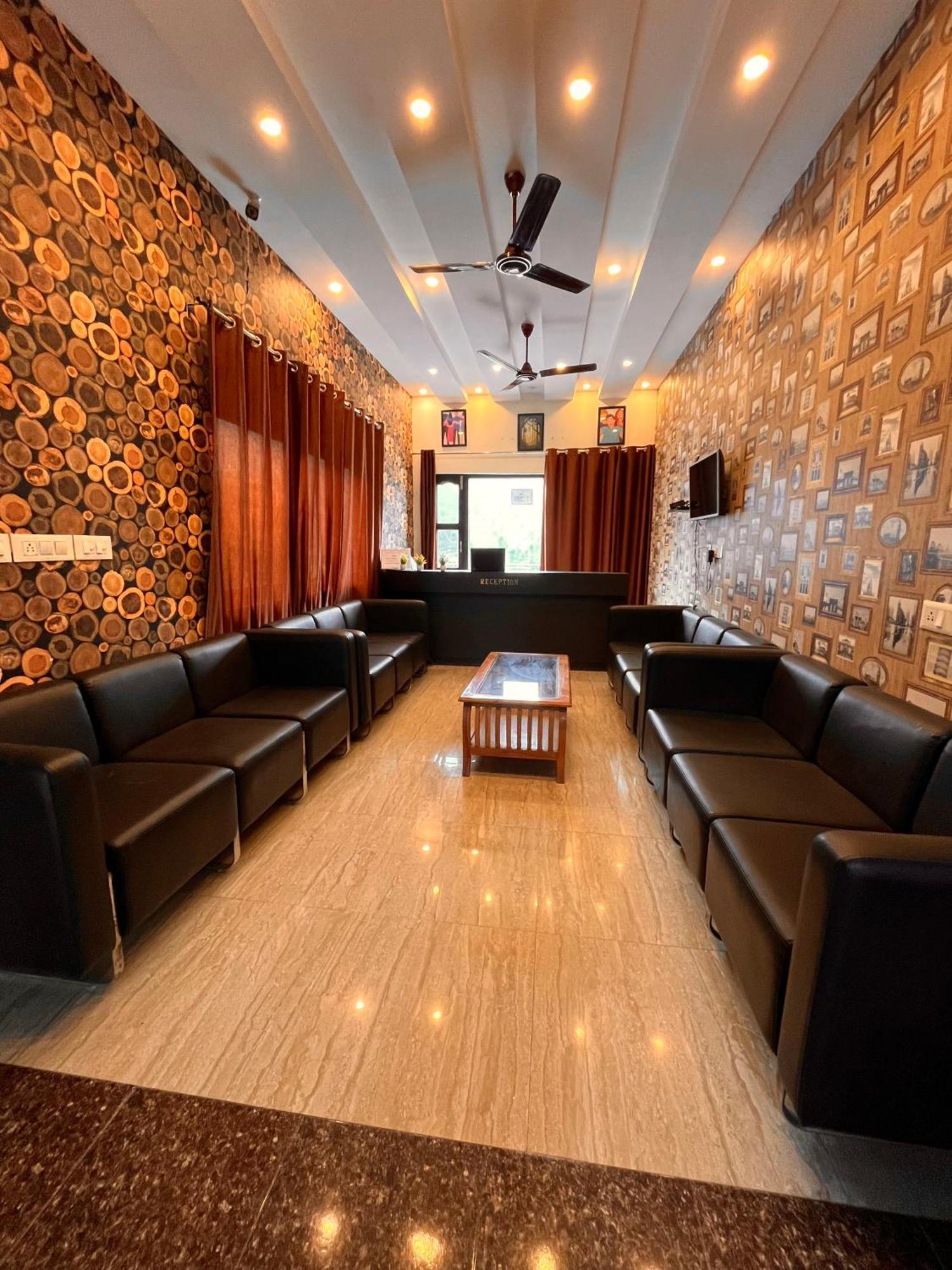 The Kempty Fall Resort, Mussoorie - Lavish & Luxury Stay Eksteriør bilde